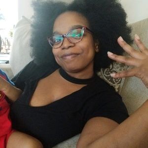 Meet your Posher, Nikeya